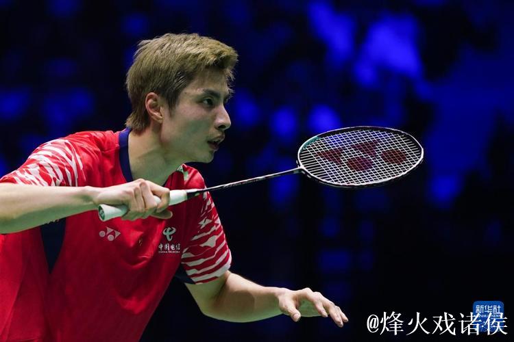羽毛球世锦赛 石宇奇战胜拉克什亚晋级男单32强 羽毛球世锦赛 石宇奇战胜拉克什亚晋级男单32强